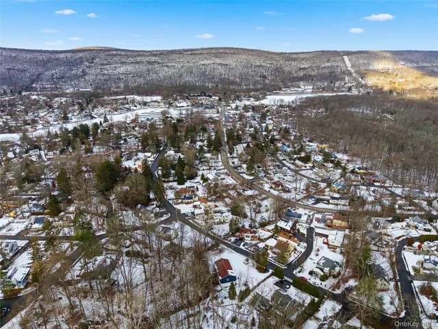 $650,000 | 58 Lakelands Avenue, Greenwood Lake, NY 10925