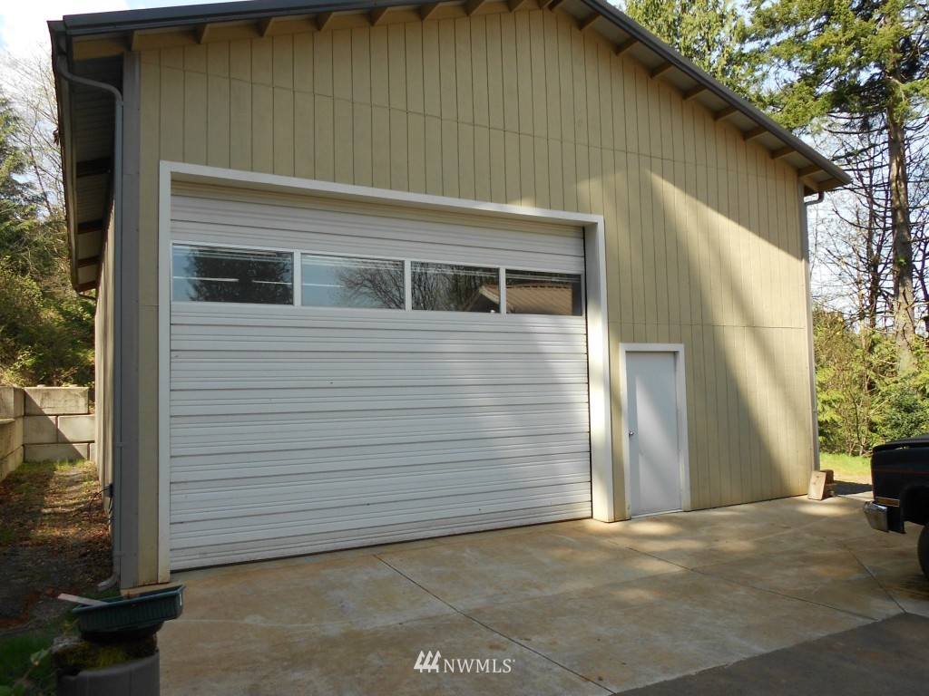 216 Car Road Longview, WA 98632 - Photo 3 of 12