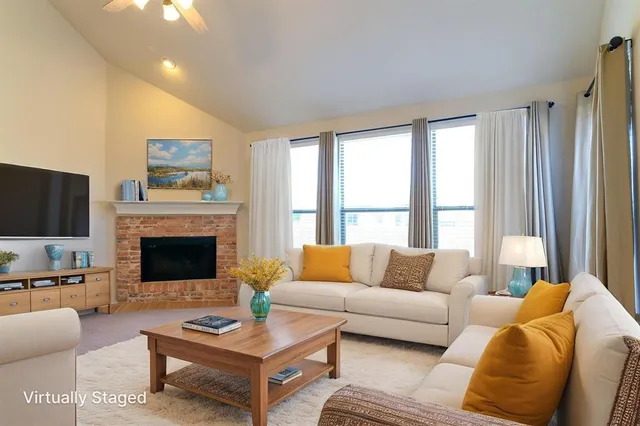 $2,700 | 423 Rainforest Court, Murphy, TX 75094