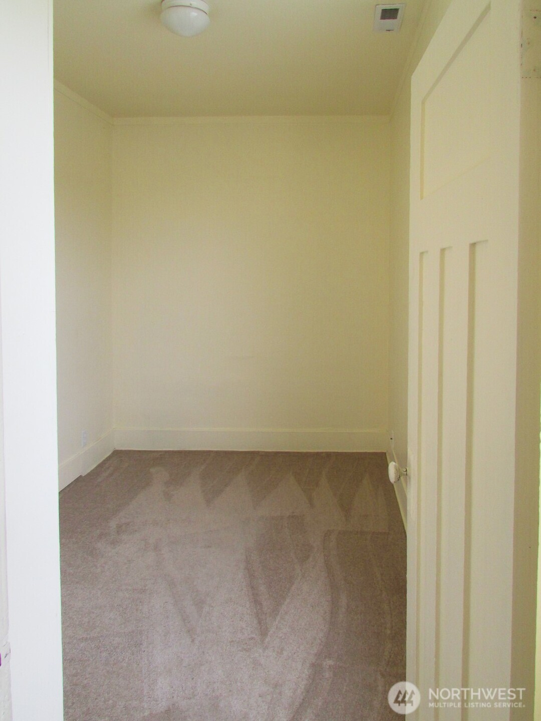 3823 Delridge Way Southwest Seattle, WA 98106 - Photo 17 of 18 a view of a small space