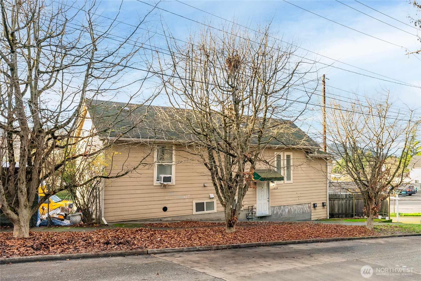 3823 Delridge Way Southwest Seattle, WA 98106 - Photo 9 of 18