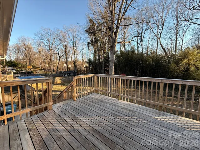 $384,900 | 1230 18th Avenue Northeast, Hickory, NC 28601