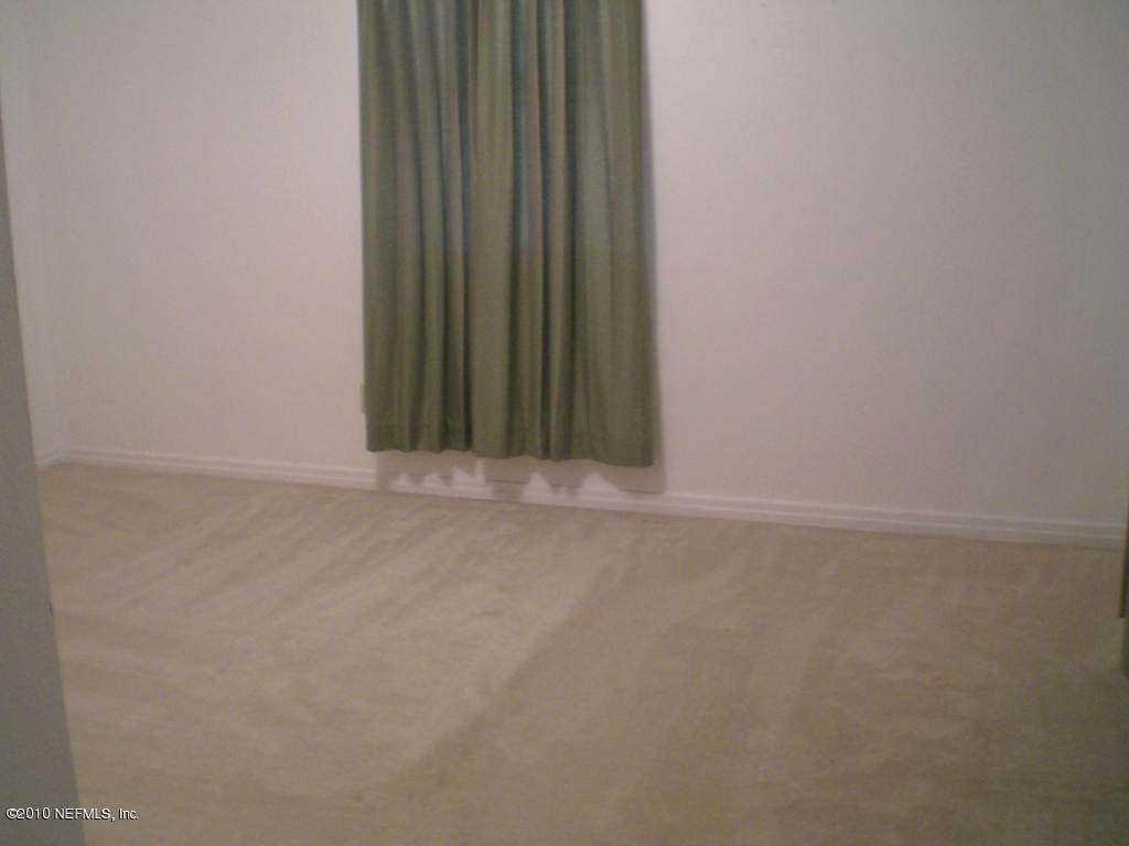 5404 Santa Rosa Way Jacksonville, FL 32211 - Photo 7 of 16 Neutral Carpet