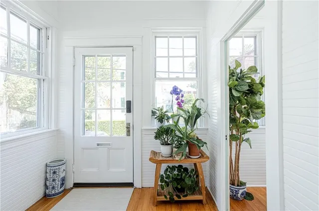 $2,195,000 | 12 Poplar Street, Newport, RI 02840