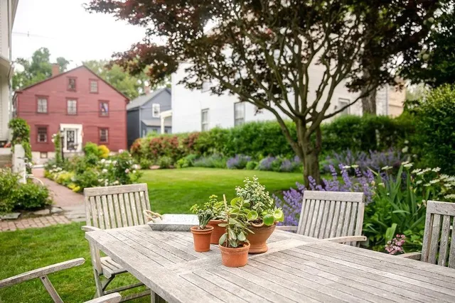 $2,195,000 | 12 Poplar Street, Newport, RI 02840