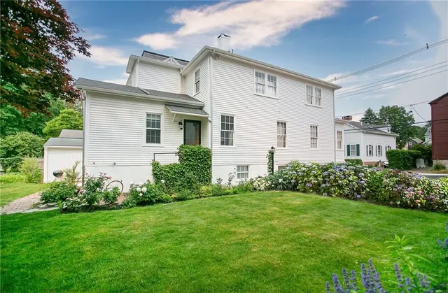 $2,195,000 | 12 Poplar Street, Newport, RI 02840