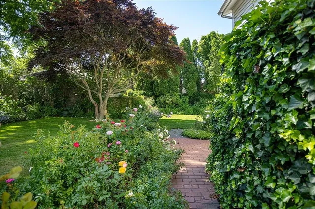 $2,195,000 | 12 Poplar Street, Newport, RI 02840
