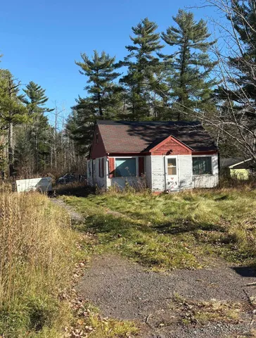 $40,000 | 3444 County Road East, South Range, WI 54874