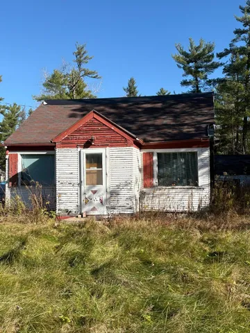 $40,000 | 3444 County Road East, South Range, WI 54874