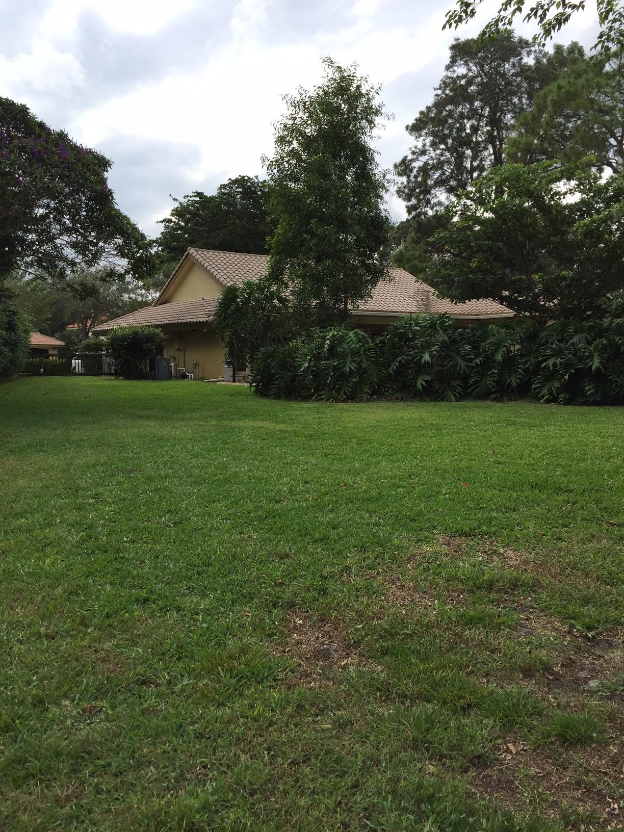 2295 Northwest 35th Street Boca Raton, FL 33431 - Photo 27 of 32 Fenced Yard 6