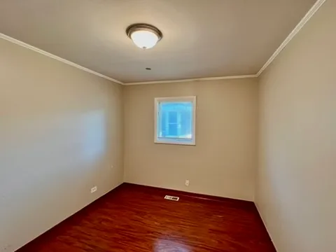 $158,000 | 101 Shabbona Drive, Park Forest, IL 60466