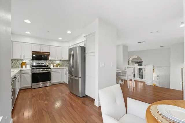 $1,409,900 | 7 Chart Lane, Redwood City, CA 94065