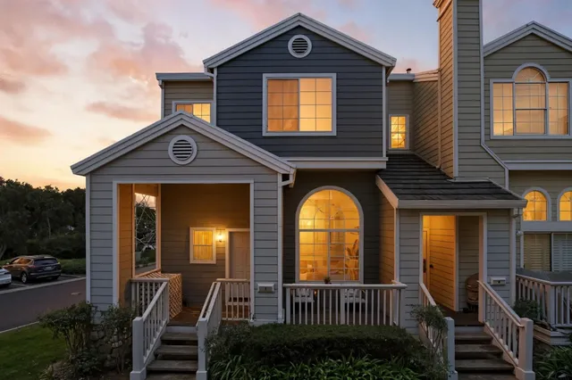 $1,409,900 | 7 Chart Lane, Redwood City, CA 94065