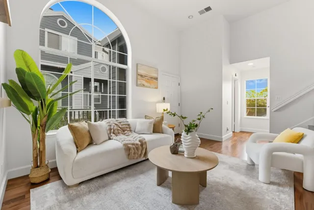 $1,409,900 | 7 Chart Lane, Redwood City, CA 94065