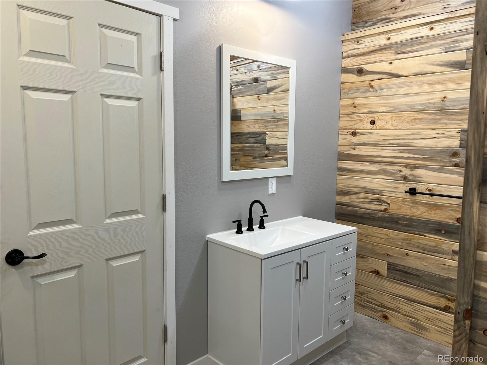 43951 Undercliffe Road Avondale, CO 81022 - Photo 20 of 40 Gallery Image 20