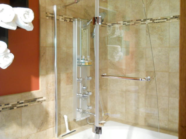 73 Hc Road Alderson, WV 24910 - Photo 45 of 51 Master suite with european tub and showe