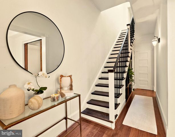 $1,330,000 | 925 R Street Northwest, Washington, DC 20001