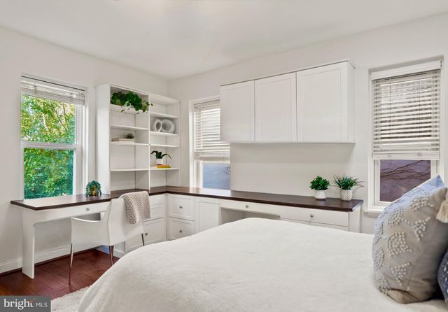 $1,330,000 | 925 R Street Northwest, Washington, DC 20001