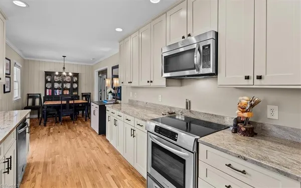 $525,000 | 6909 Wooden Rail Lane, Summerfield, NC 27358