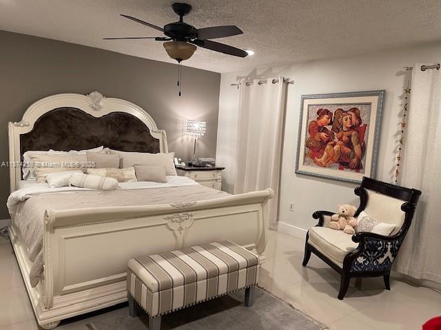 2701 Southwest 79th Avenue Miami, FL 33155 - Photo 37 of 53 a living room with furniture and a painting on the wall