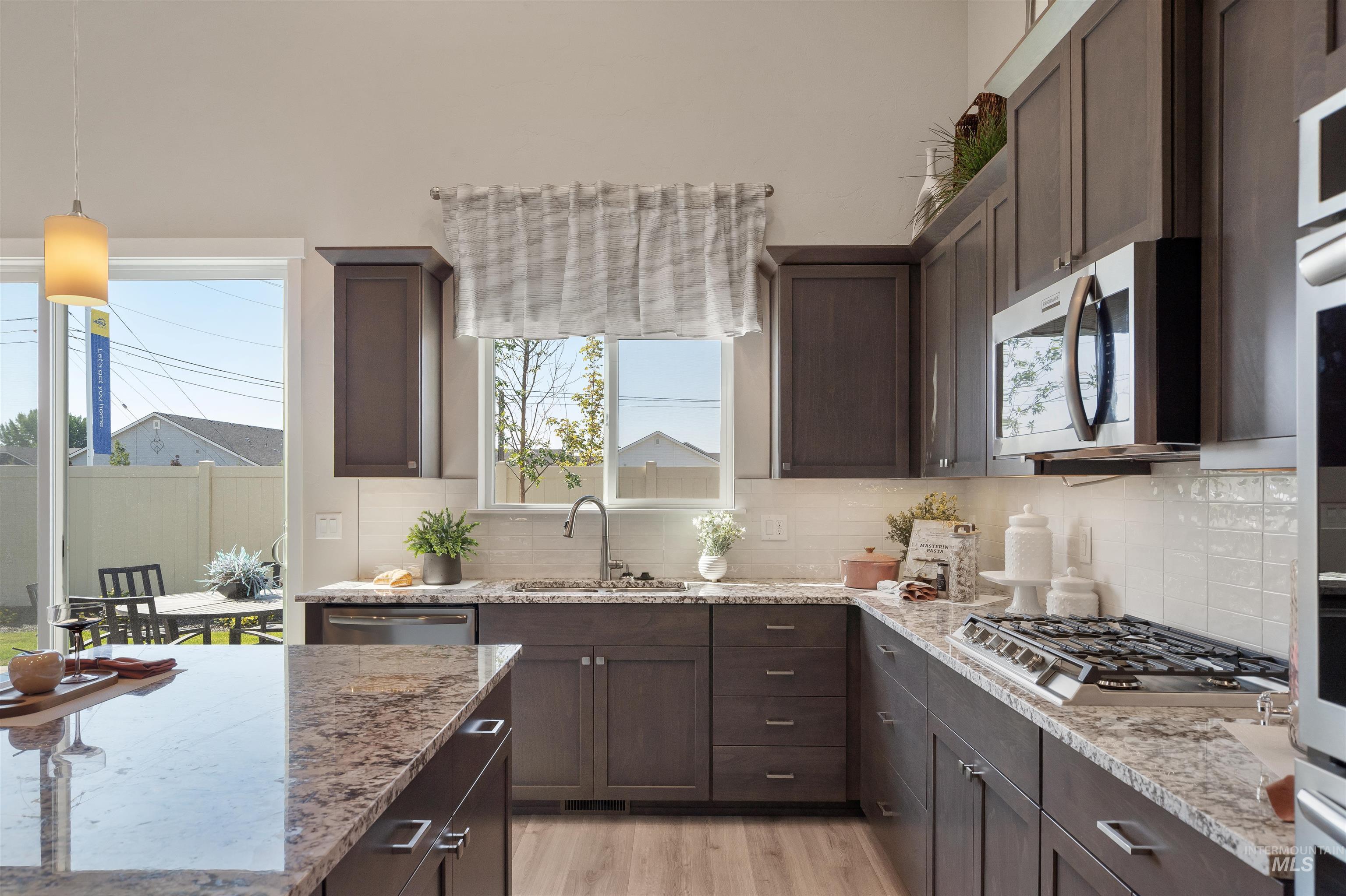 7735 East Meriwether Drive Nampa, ID 83687 - Photo 7 of 31