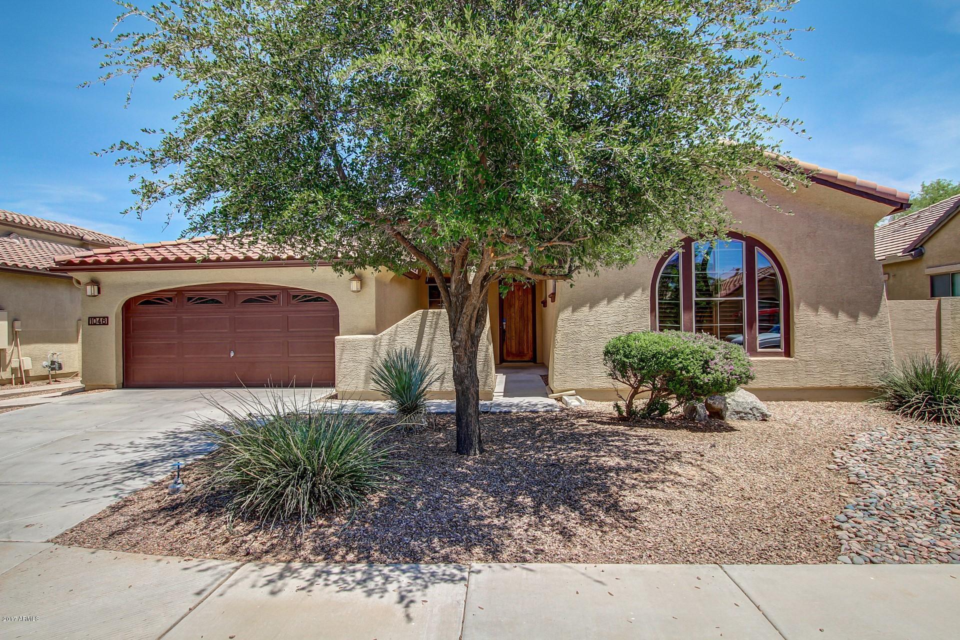 1046 Phelps Street Gilbert, AZ 85295 - Photo 1 of 24 1046 E Phelps St (1)