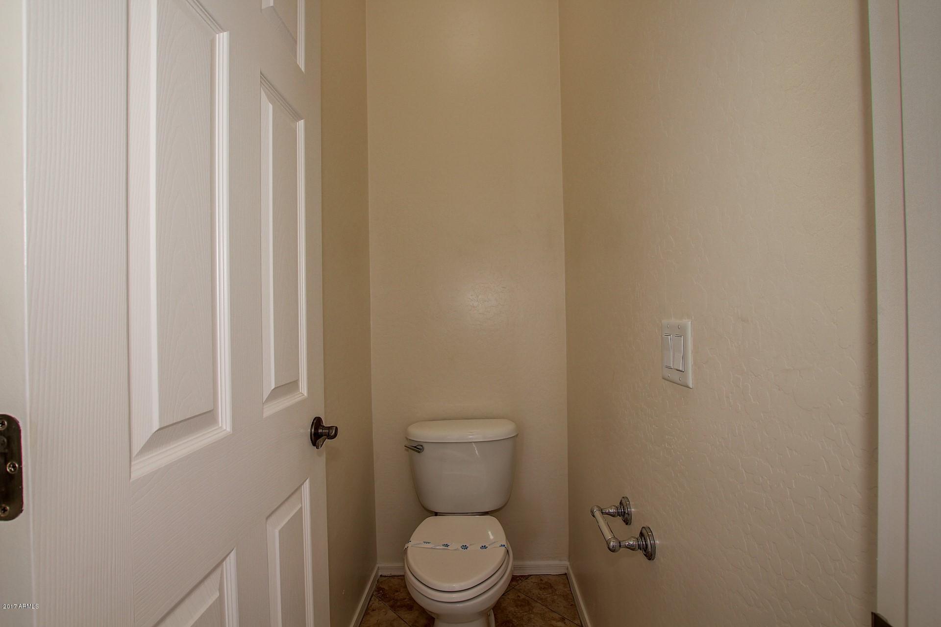 1046 Phelps Street Gilbert, AZ 85295 - Photo 16 of 24 1046 E Phelps St (17)