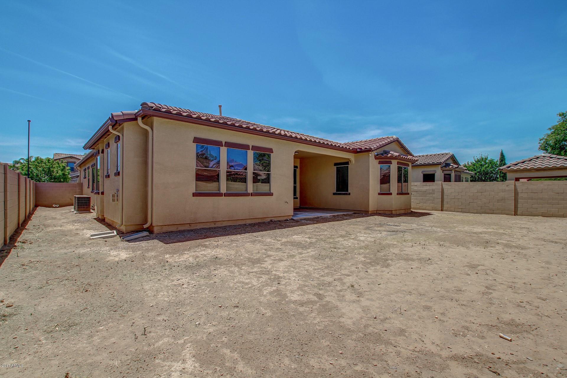 1046 Phelps Street Gilbert, AZ 85295 - Photo 24 of 24 1046 E Phelps St (25)