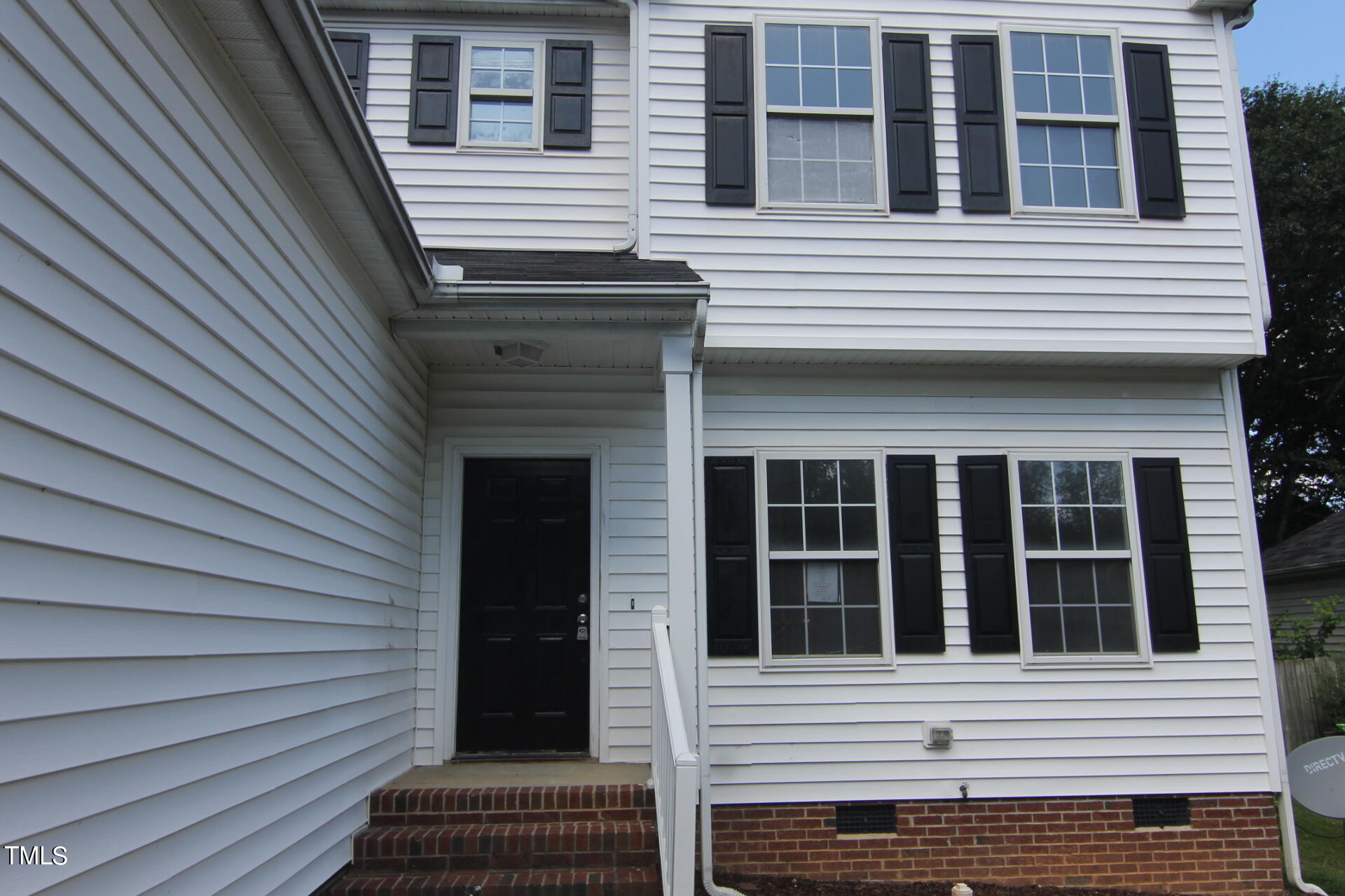 4327 Mantua Way Raleigh, NC 27604 - Photo 19 of 31 Front Entry