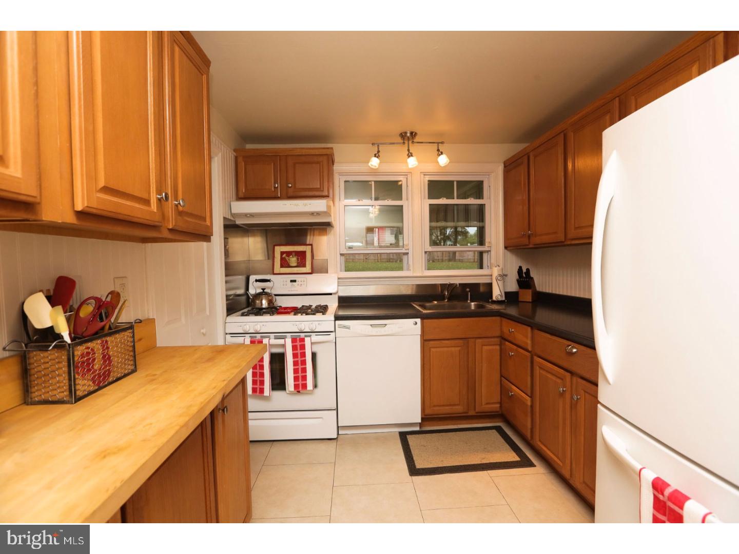 1206 Wedgewood Road Flourtown, PA 19031 - Photo 12 of 25