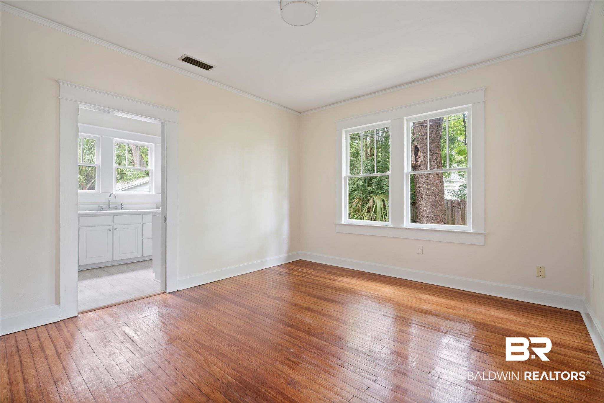 1506 Monroe Street Mobile, AL 36604 - Photo 7 of 22