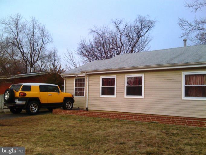 6312 Frontier Drive Springfield, VA 22150 - Photo 2 of 18 Exterior (General)