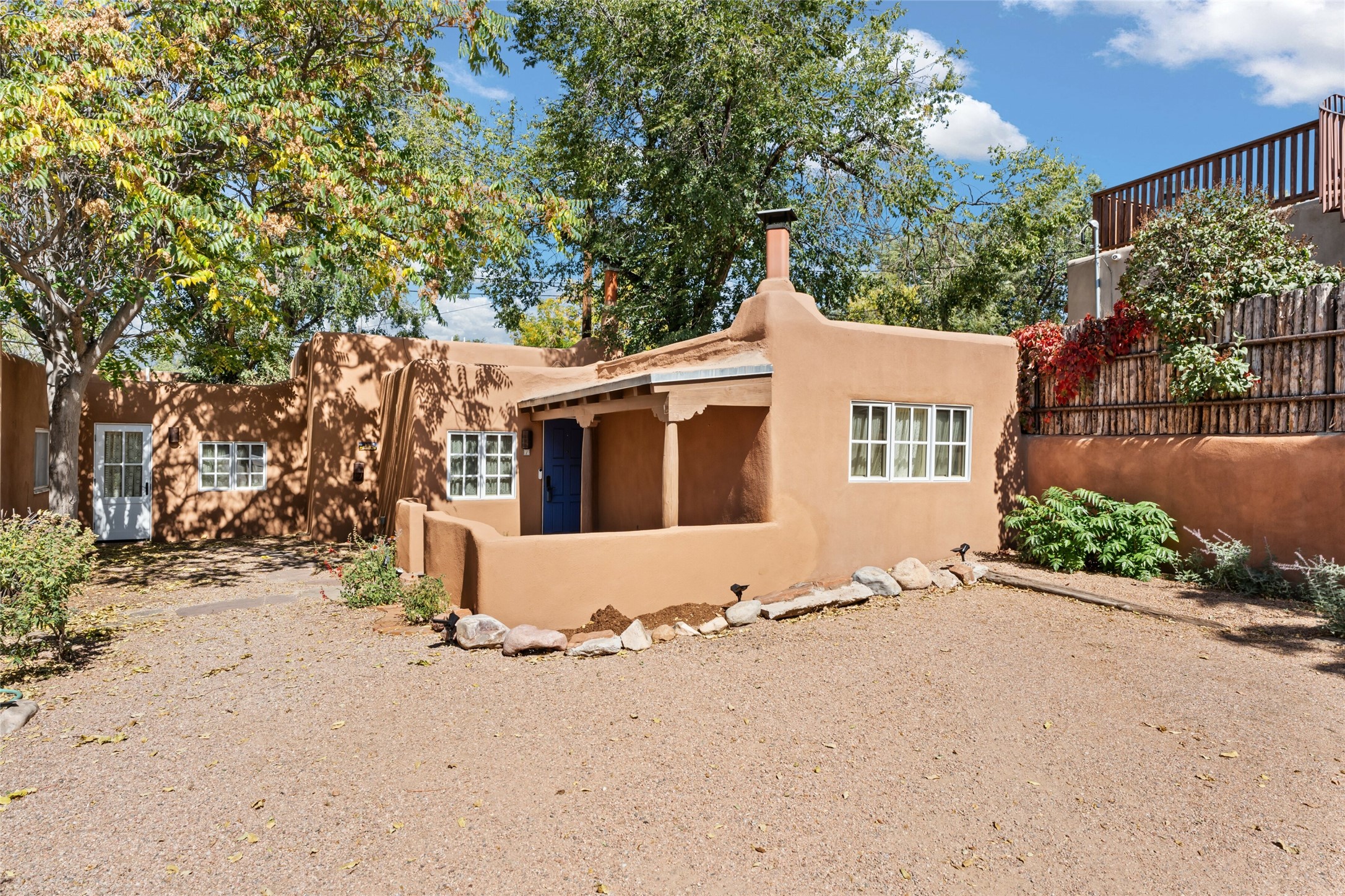 224 Artist Road, Unit 1 Santa Fe, NM 87501 - Photo 16 of 22 Front View