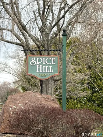 $329,900 | 82 Spice Hill Drive, Unit 82, Wallingford, CT 06492