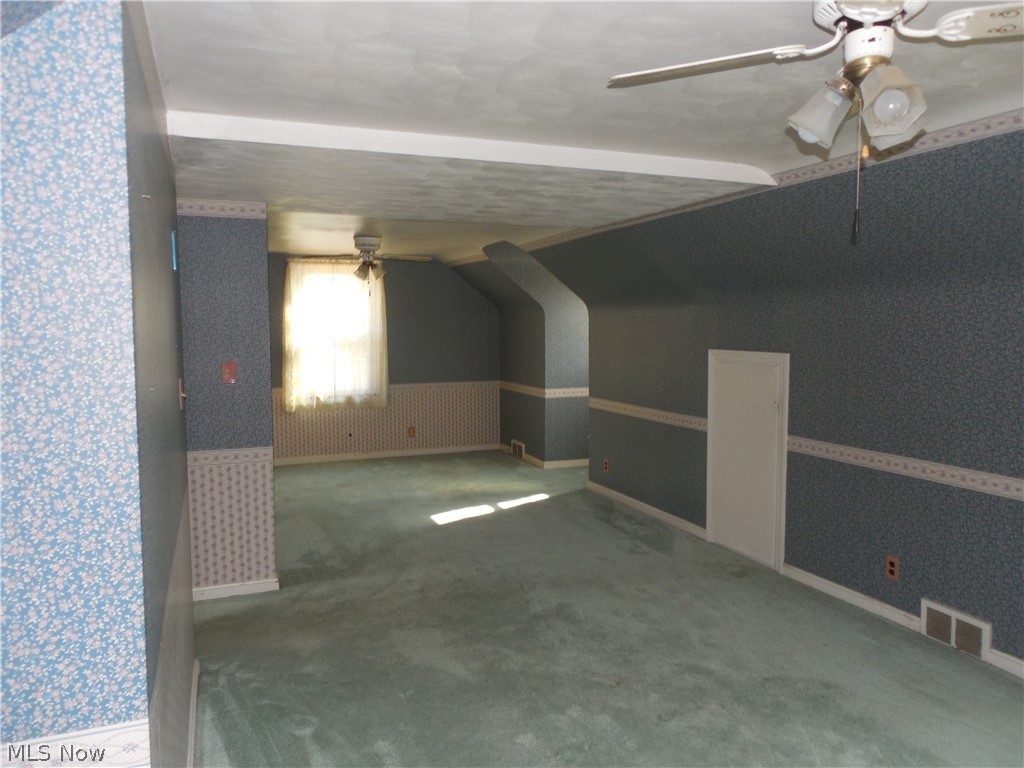 2132 Kirk Road Youngstown, OH 44511 - Photo 12 of 16
