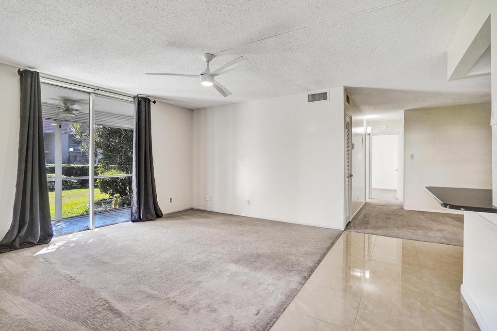 1050 Northwest 13th Street, Unit 193D Boca Raton, FL 33486 - Photo 7 of 56 DSC04710