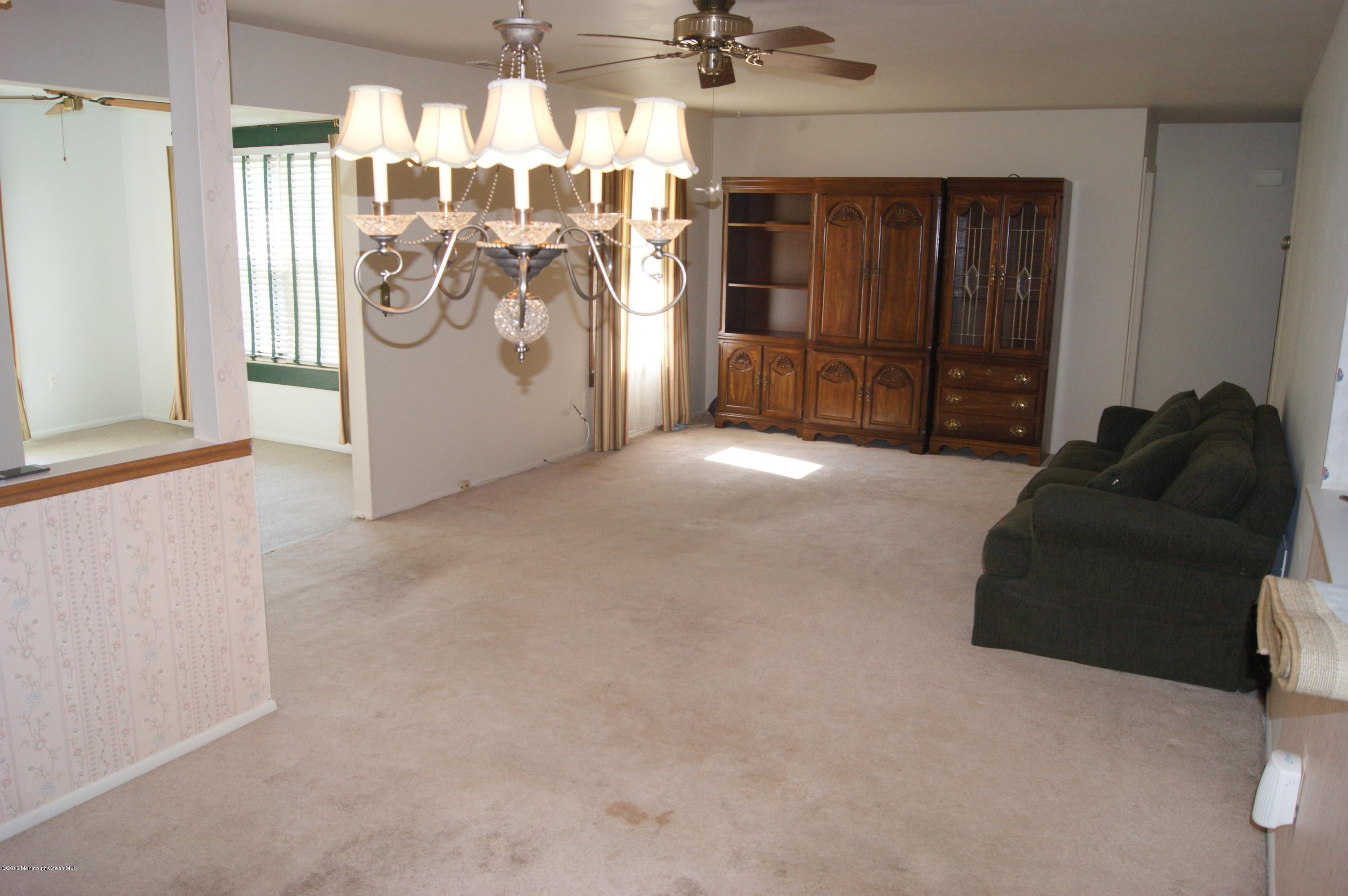 507 Harding Road, Unit 1 Freehold, NJ 07728 - Photo 22 of 26 DSC09706