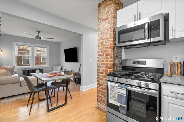 $2,800 | 7 Willowbrook Place, Stamford, CT 06902