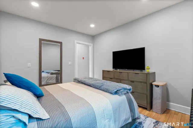 $2,800 | 7 Willowbrook Place, Stamford, CT 06902