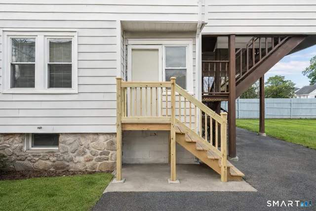 $2,800 | 7 Willowbrook Place, Stamford, CT 06902