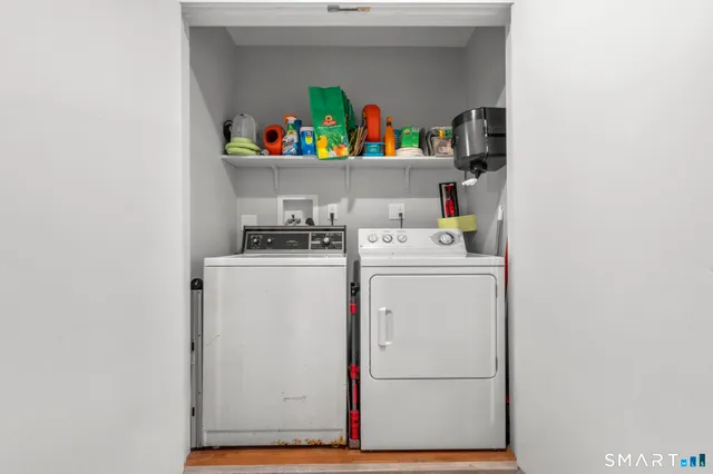 $2,800 | 7 Willowbrook Place, Stamford, CT 06902