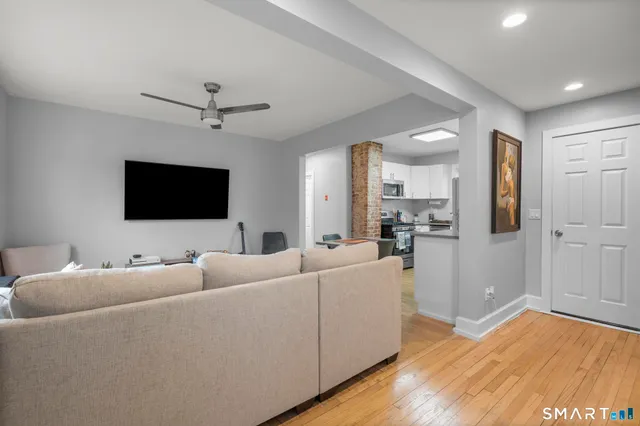 $2,800 | 7 Willowbrook Place, Stamford, CT 06902