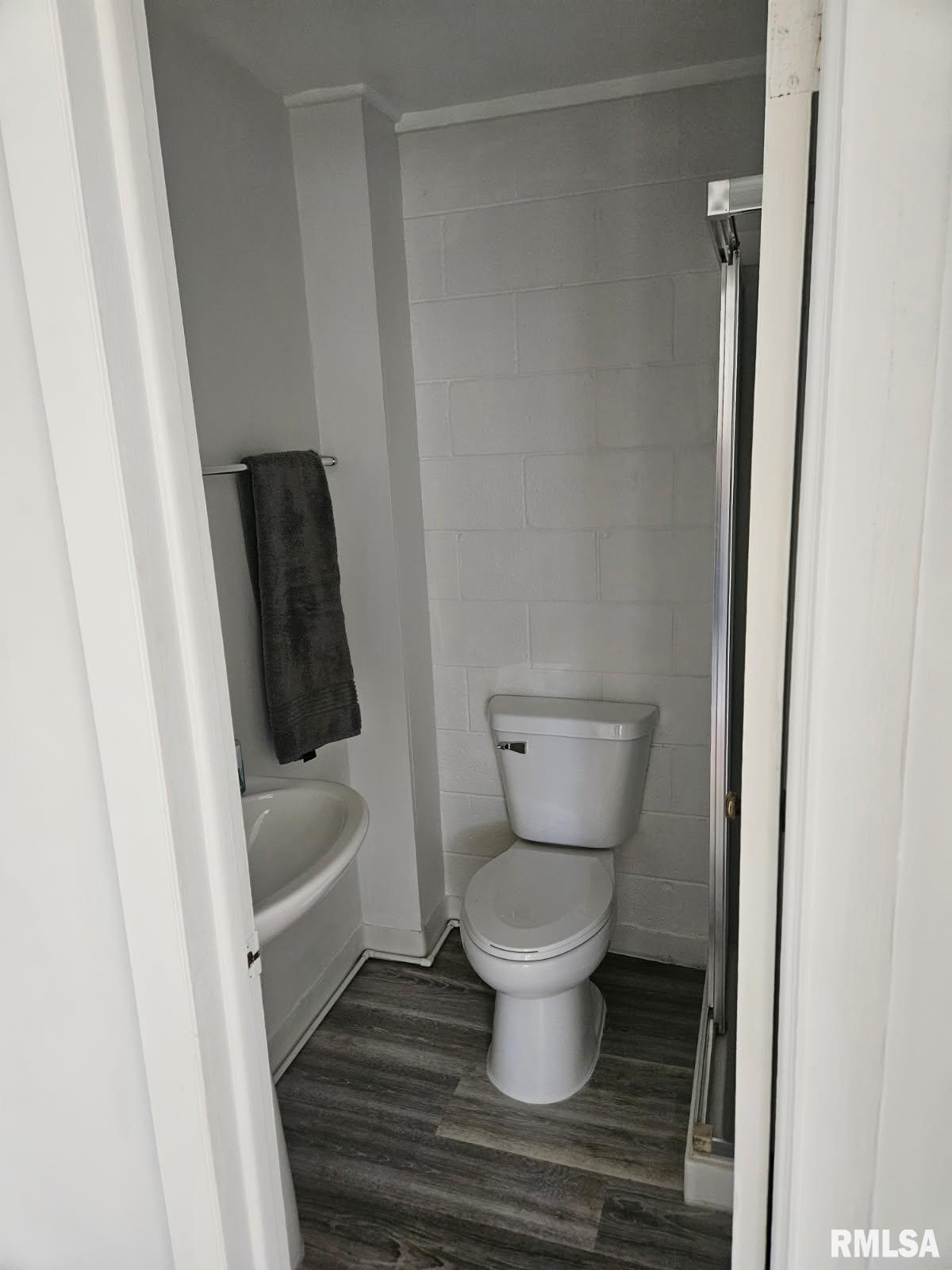 1223 North Front Street Chillicothe, IL 61523 - Photo 3 of 12