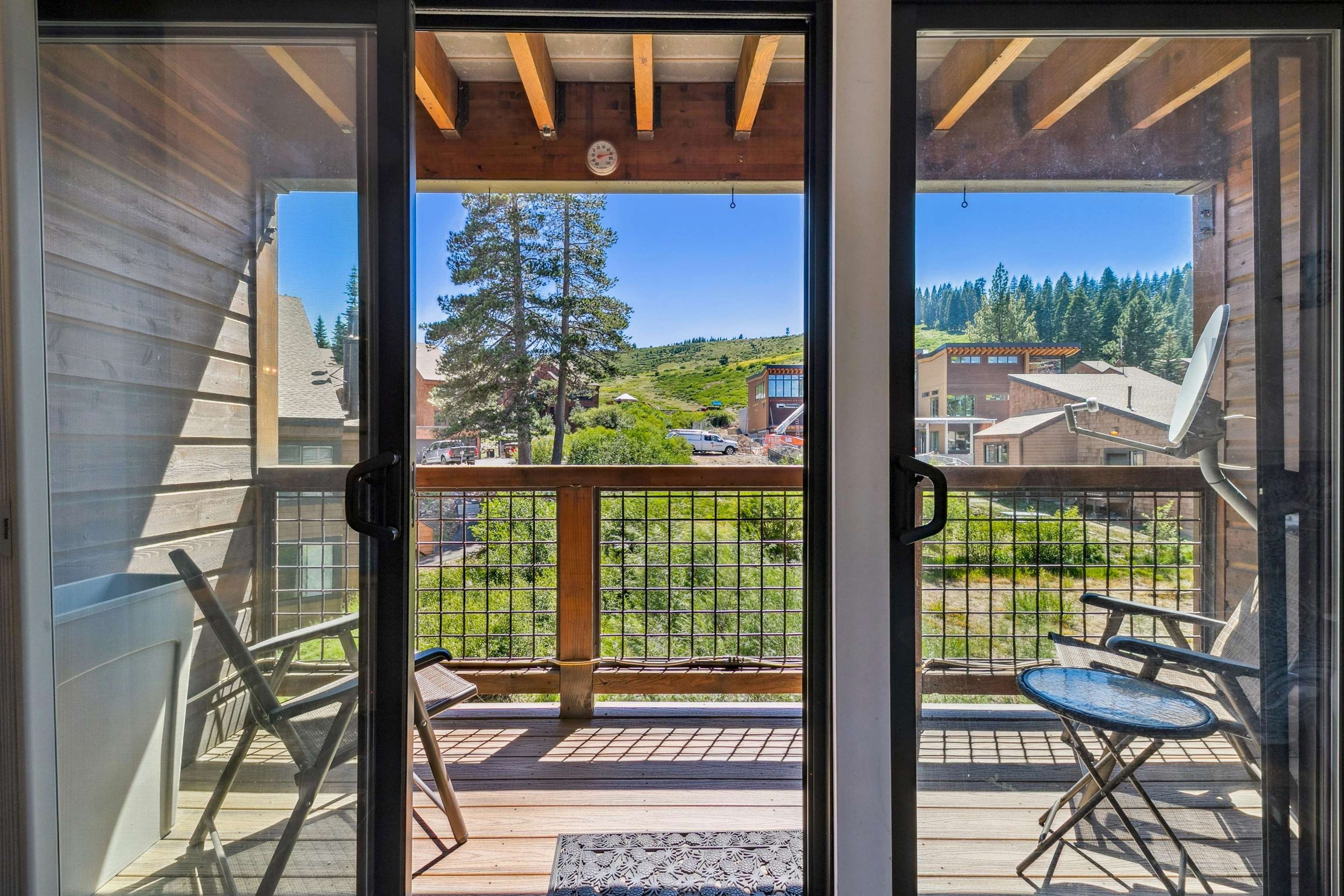 11591 Snowpeak Way, Unit 305 Truckee, CA 96161 - Photo 12 of 26