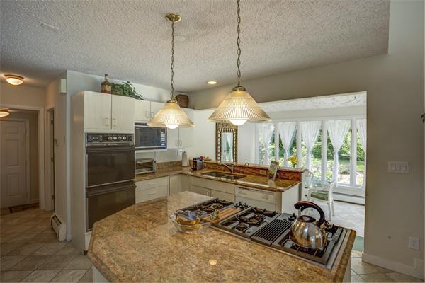 294 Anthony Road Longmeadow, MA 01106 - Photo 12 of 30 Gallery Image 12