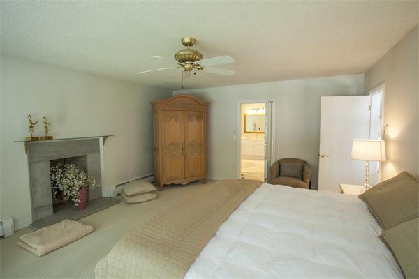 294 Anthony Road Longmeadow, MA 01106 - Photo 18 of 30 Gallery Image 18
