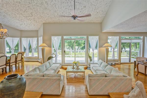294 Anthony Road Longmeadow, MA 01106 - Photo 6 of 30 Gallery Image 6