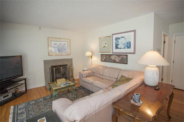294 Anthony Road Longmeadow, MA 01106 - Photo 9 of 30 Gallery Image 9