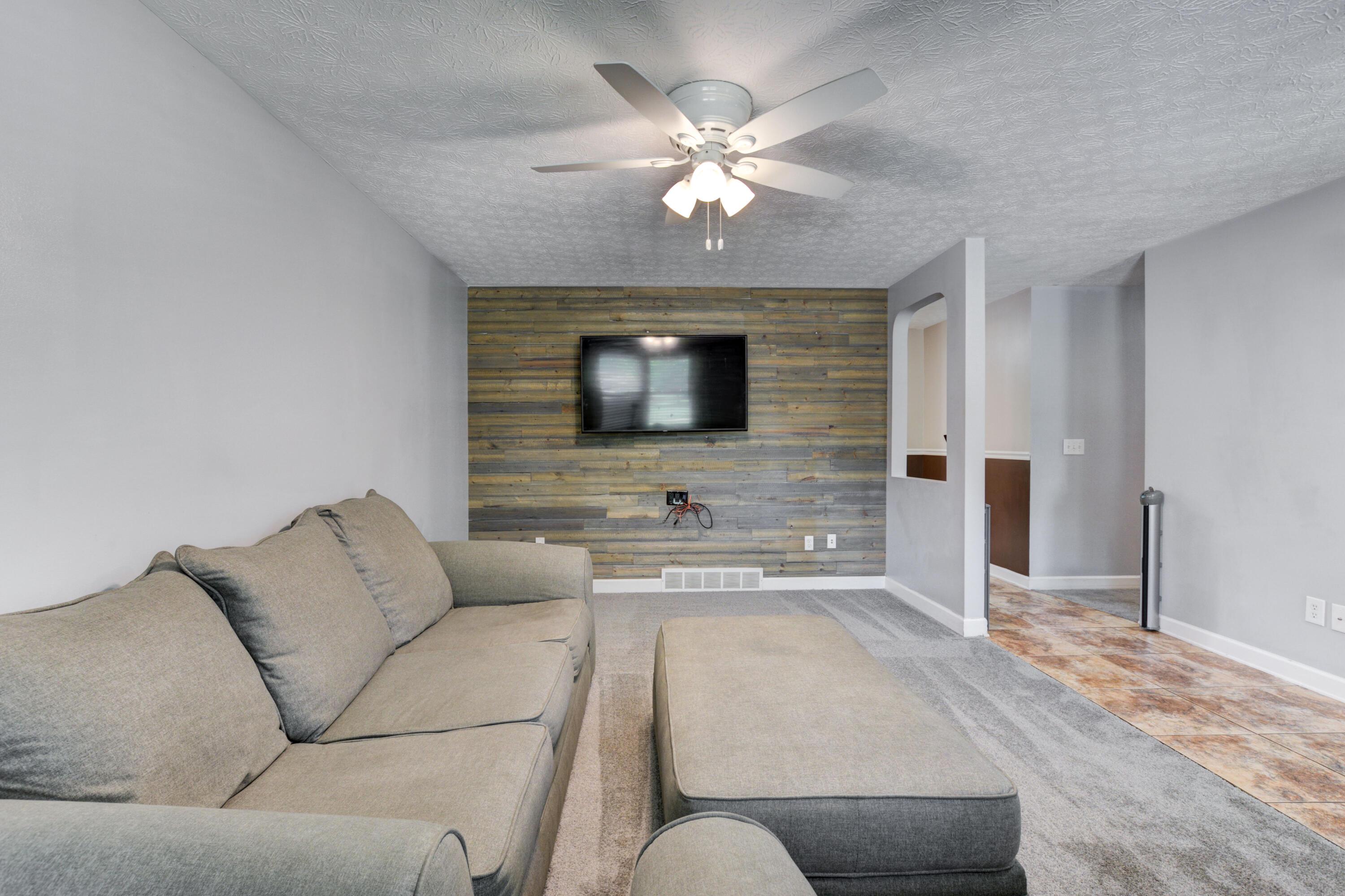 324 Watling Road Columbus, OH 43230 - Photo 22 of 68 0022