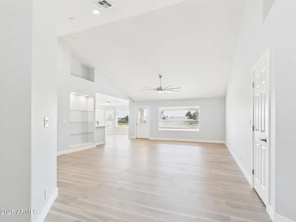 $659,900 | 2222 South Yellow Wood, Mesa, AZ 85209